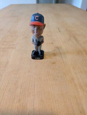 Sammy Sosa Chicago Baseball Bobblehead Figurine in Blue, Red, and Gray